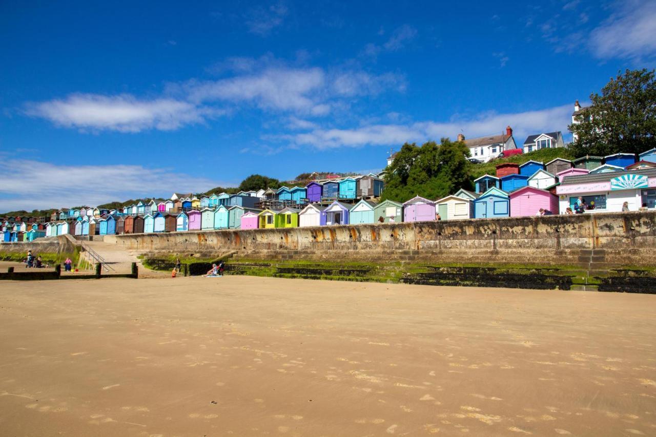 Lovely Caravan With Large Decking At Naze Marine Holiday Park Ref 17306Br วอลตัน-ออน-เดอะ-เนซ ภายนอก รูปภาพ